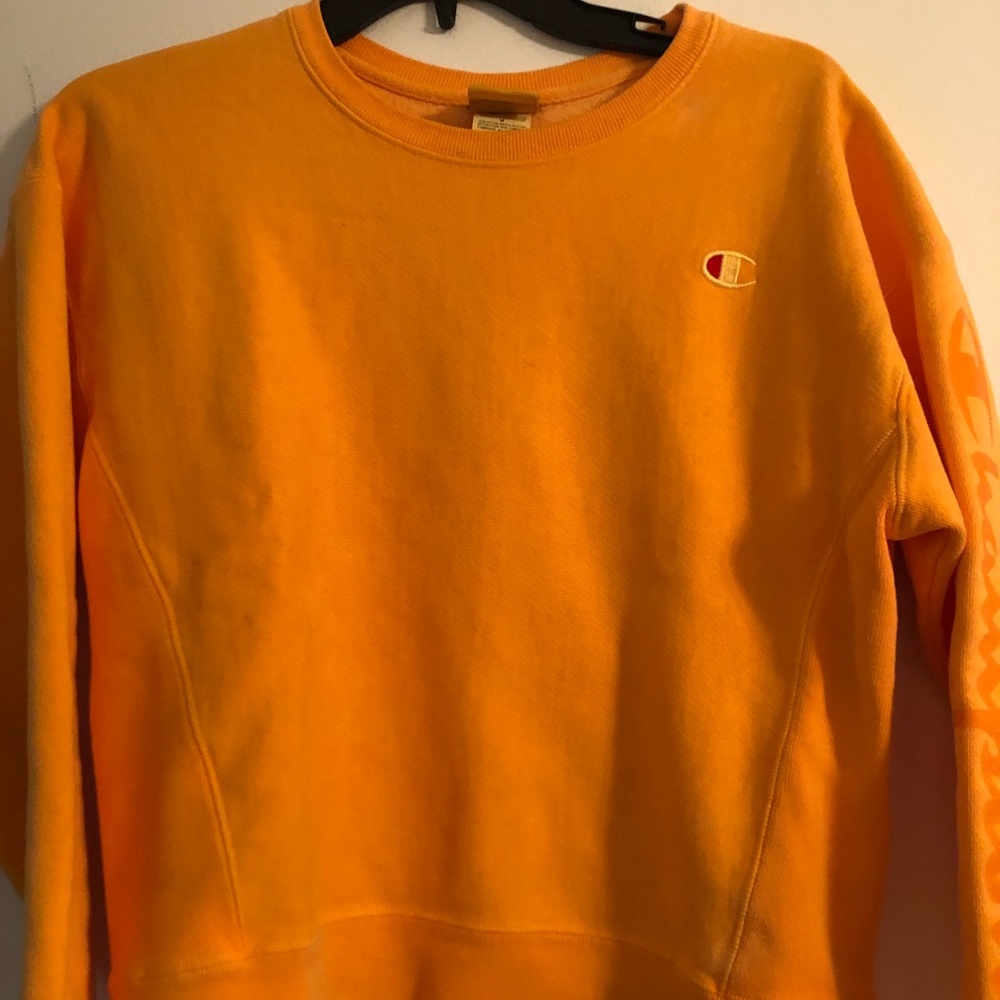 Champion Reverse Weave Crop Crew